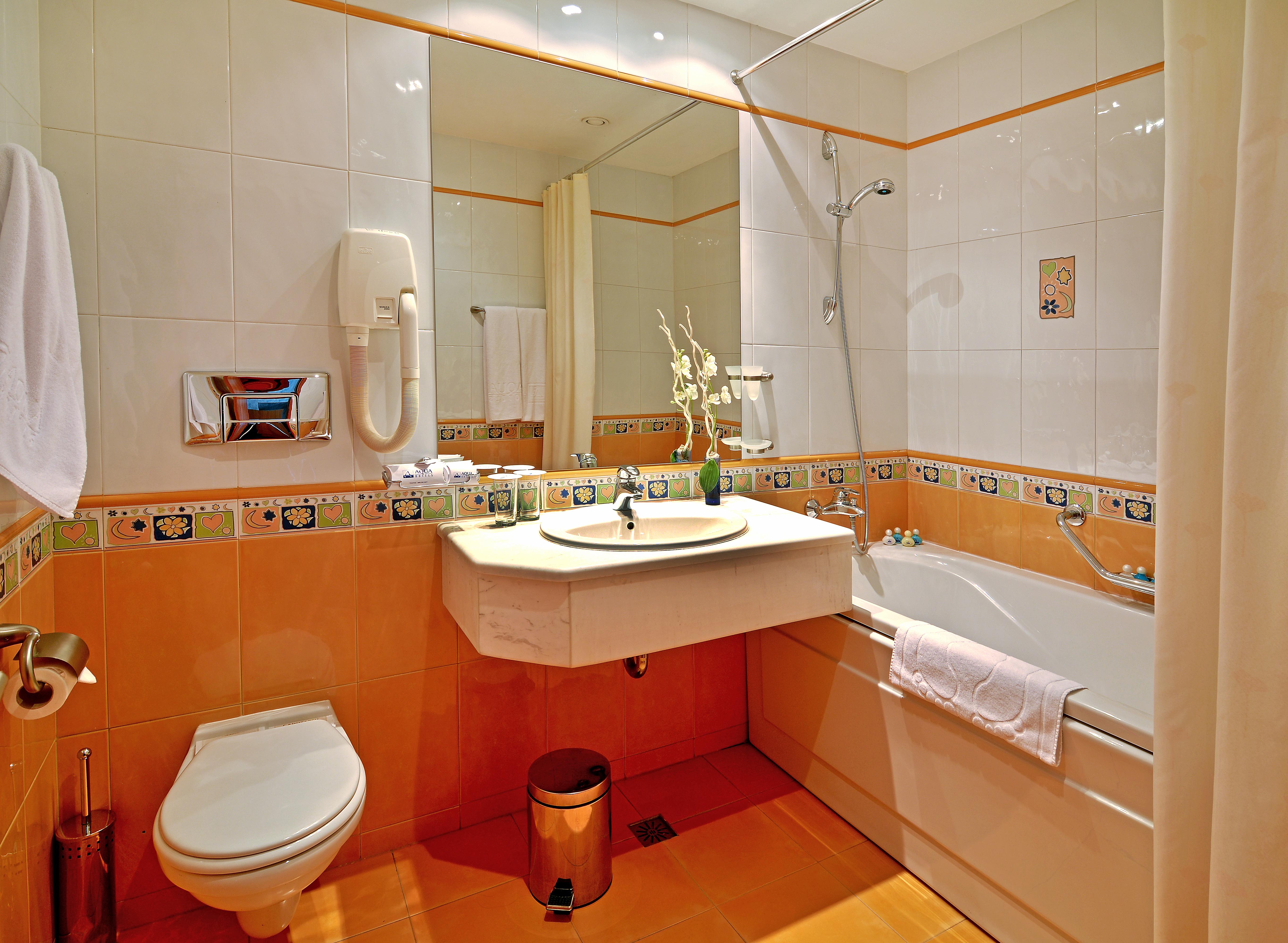 Hotel Aqua Warna