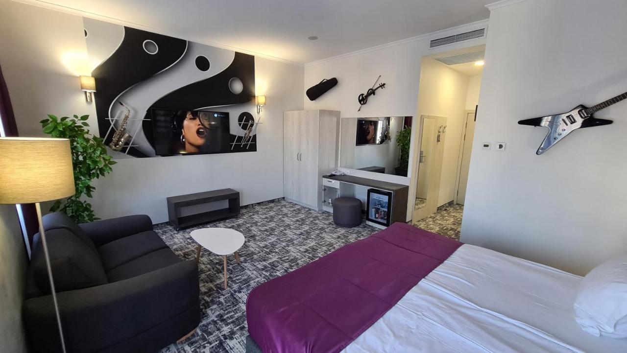 Hotel Aqua 4*
